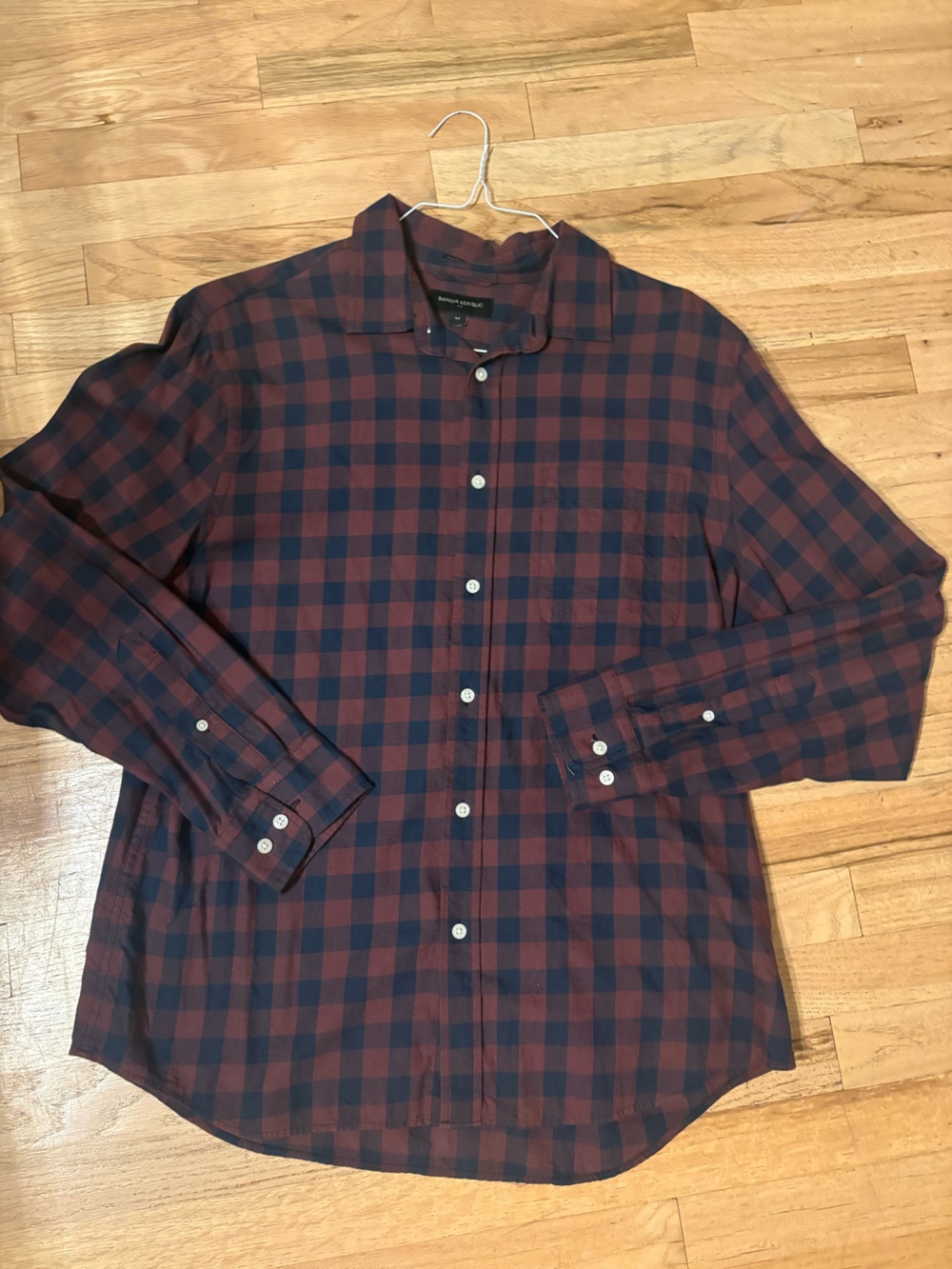 Banana Republic Men's Navy and Burgundy Check Button-Down Shirt